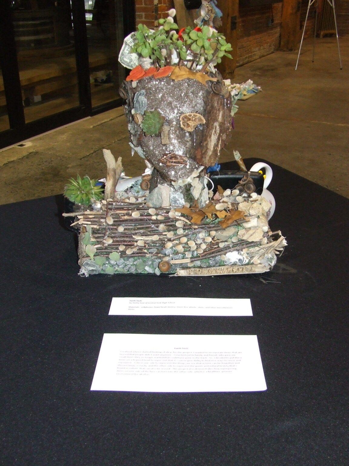 2022-recycled-art-contest-ycswa